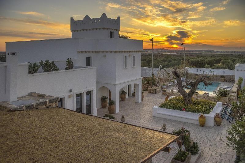 Masseria Le Mandorle Ugento Exteriör bild