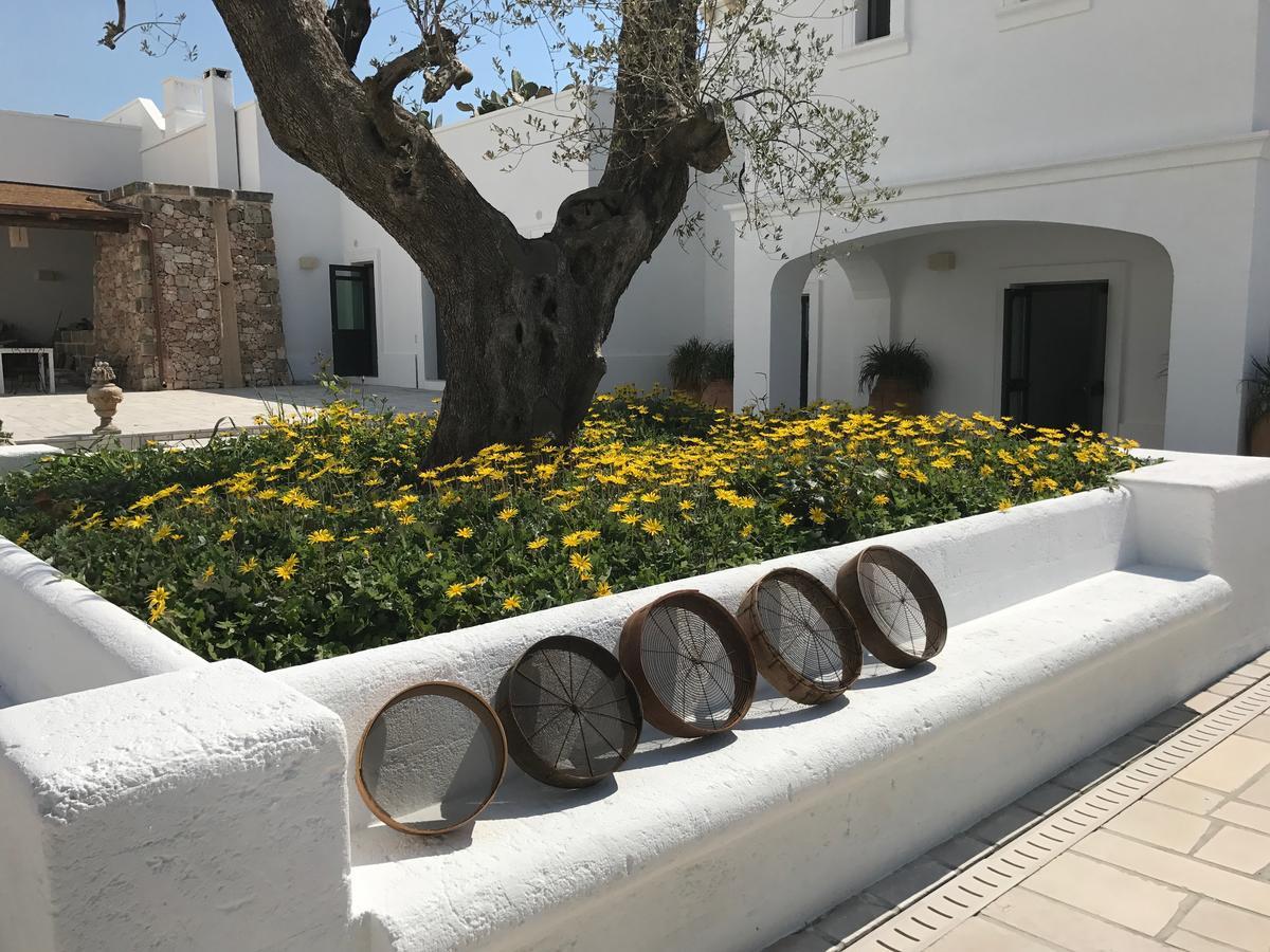 Masseria Le Mandorle Ugento Exteriör bild
