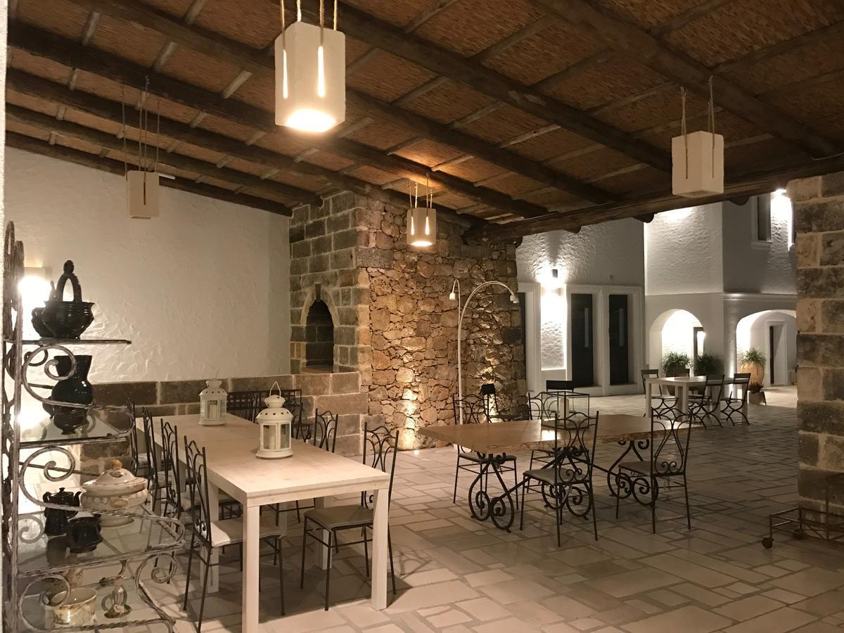 Masseria Le Mandorle Ugento Exteriör bild